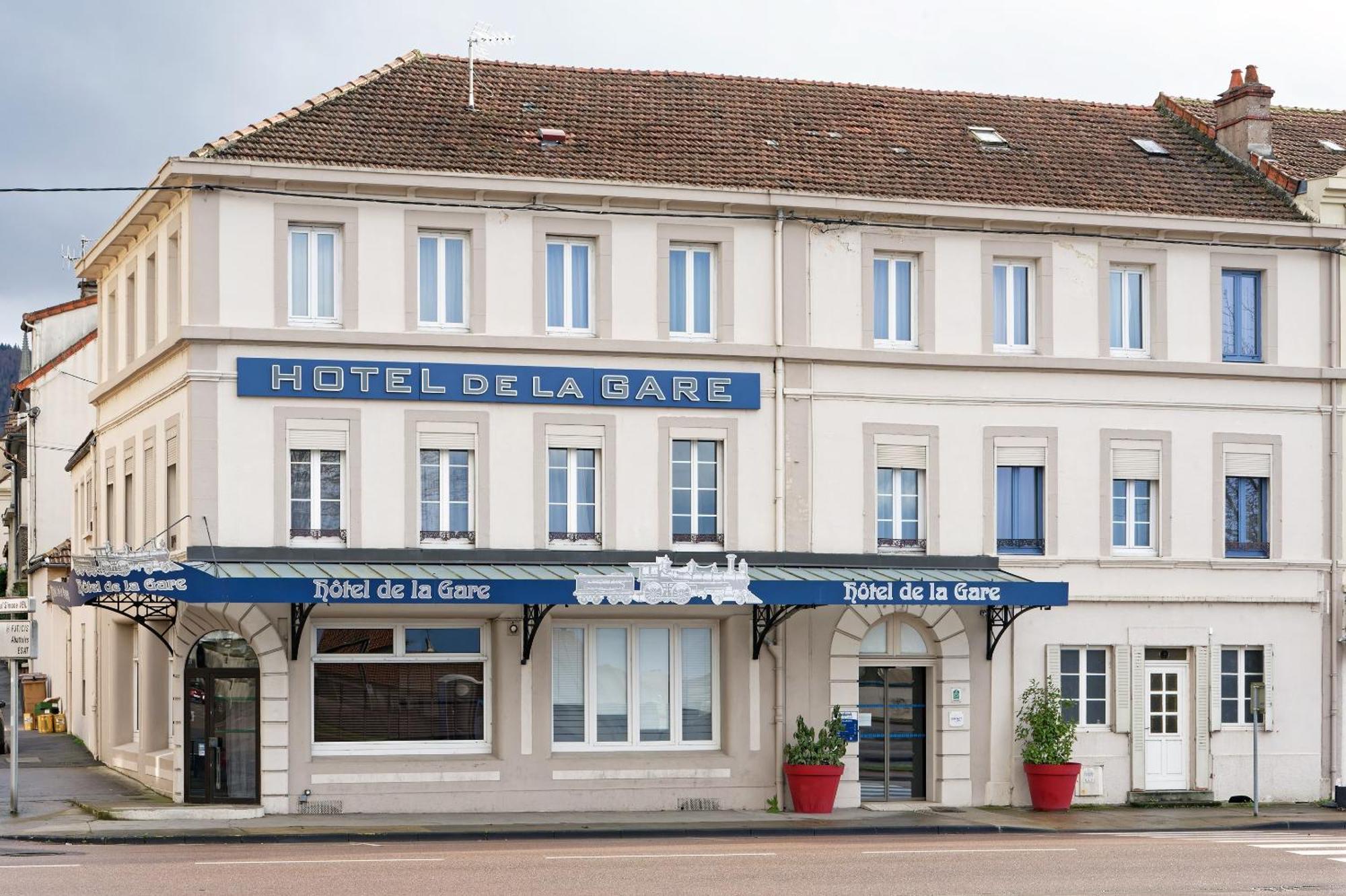 Contact Hotel De La Gare Et Son Restaurant Cote A Cote Autun Exteriör bild