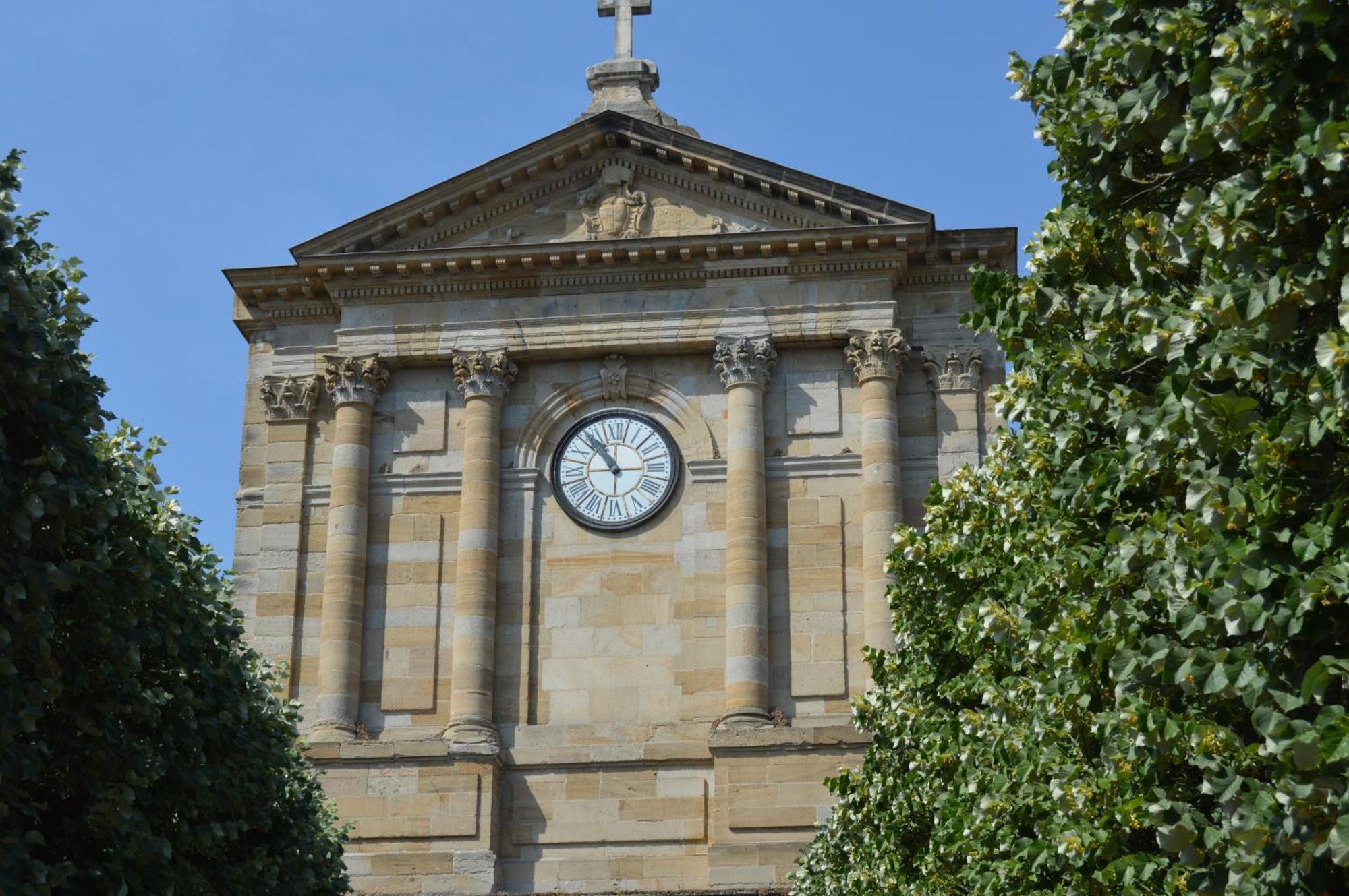 Contact Hotel De La Gare Et Son Restaurant Cote A Cote Autun Exteriör bild